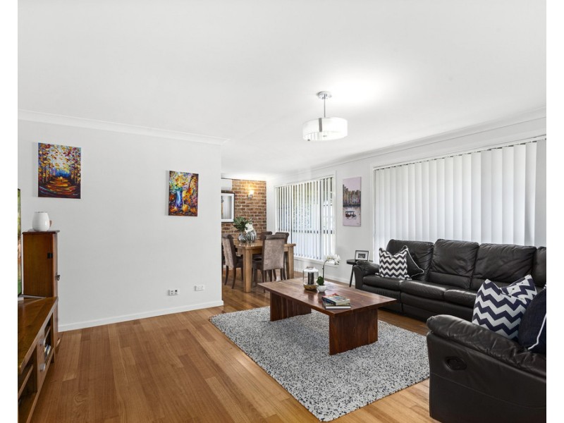 10 Marsh Place, Albion Park NSW 2527