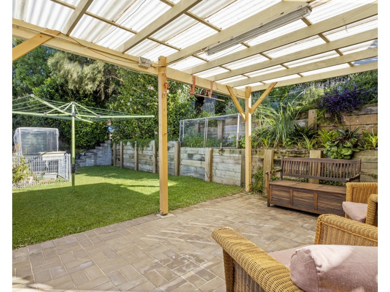 32 Risley Road, Figtree NSW 2525