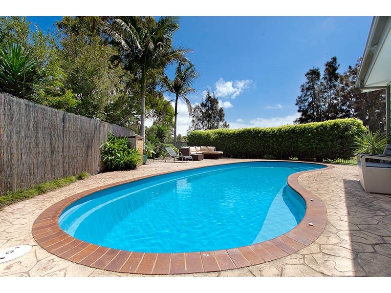 7 Headland Parade, Barrack Point NSW 2528
