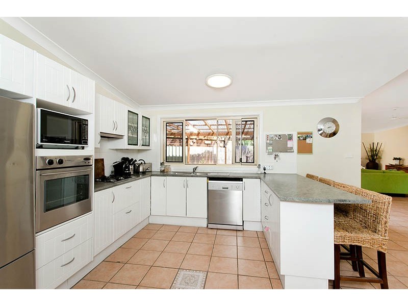 7 Headland Parade, Barrack Point NSW 2528