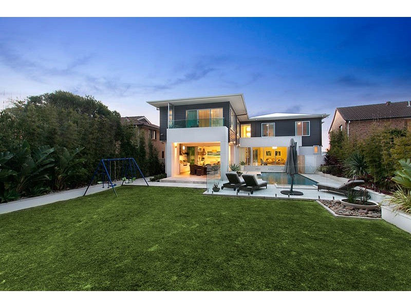 36 Headland Parade, Barrack Point NSW 2528