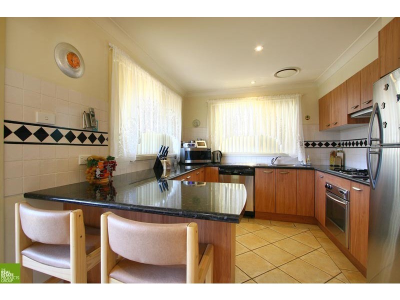 1/2 Hennesy Street, Flinders NSW 2529