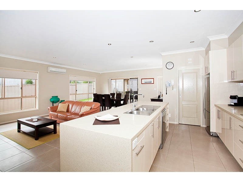 34 Mystics Drive, Shell Cove NSW 2529