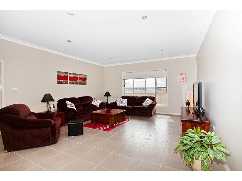 34 Mystics Drive, Shell Cove NSW 2529