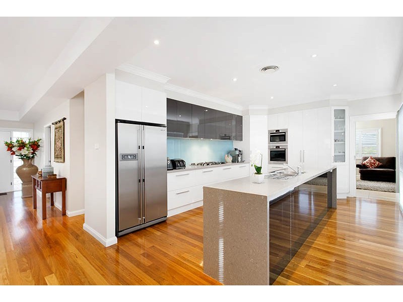 18 Larkin Crescent, Flinders NSW 2529