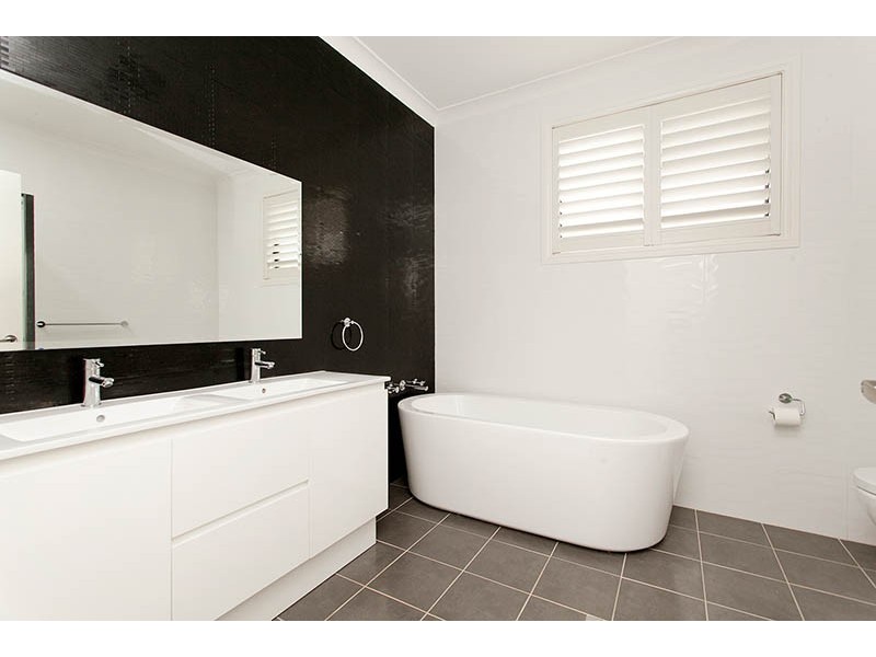131 Whittaker Street, Flinders NSW 2529