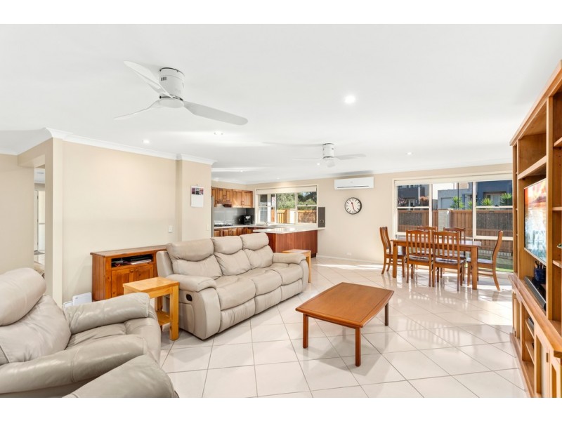 1 Woodburn Terrace, Flinders NSW 2529