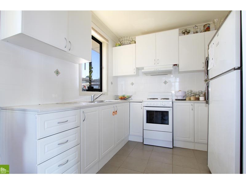 47  Thomas Street, Lake Illawarra NSW 2528