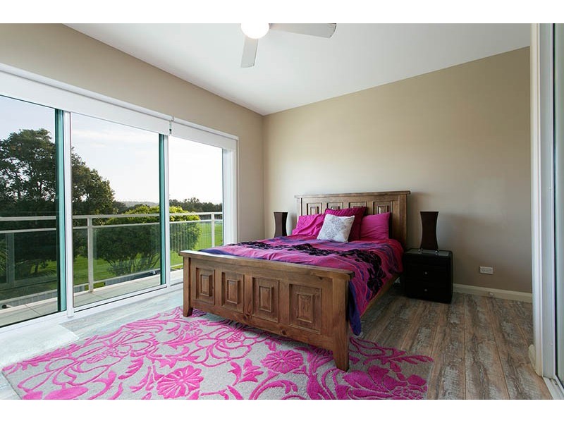 58 Woodford Avenue, Warilla NSW 2528