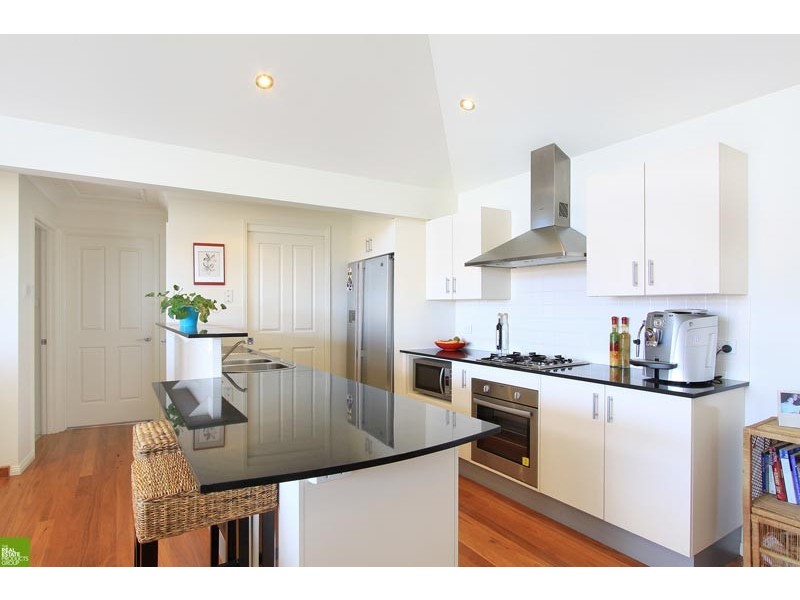 26a Little Lake Crescent, Warilla NSW 2528