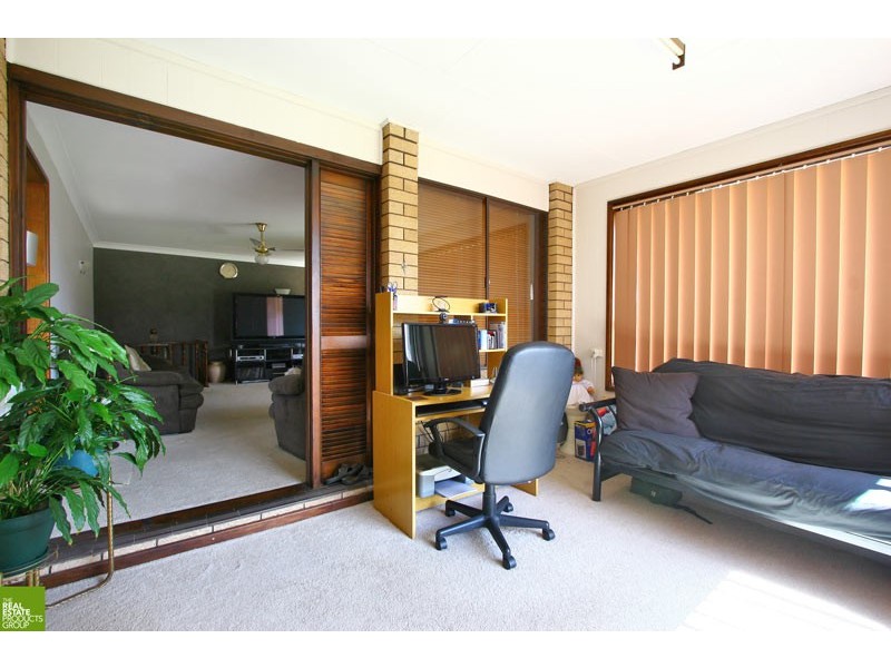 55 Cox Parade, Mount Warrigal NSW 2528