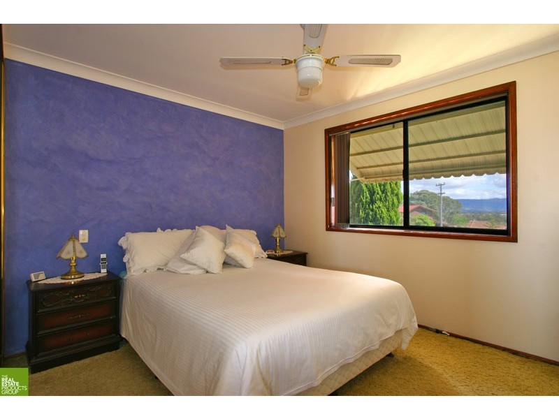 55 Cox Parade, Mount Warrigal NSW 2528
