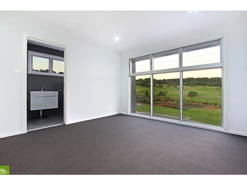 9 St Andrews Parkway, Shell Cove NSW 2529