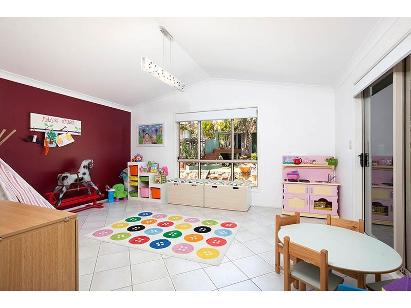 21 Narran Way, Flinders NSW 2529