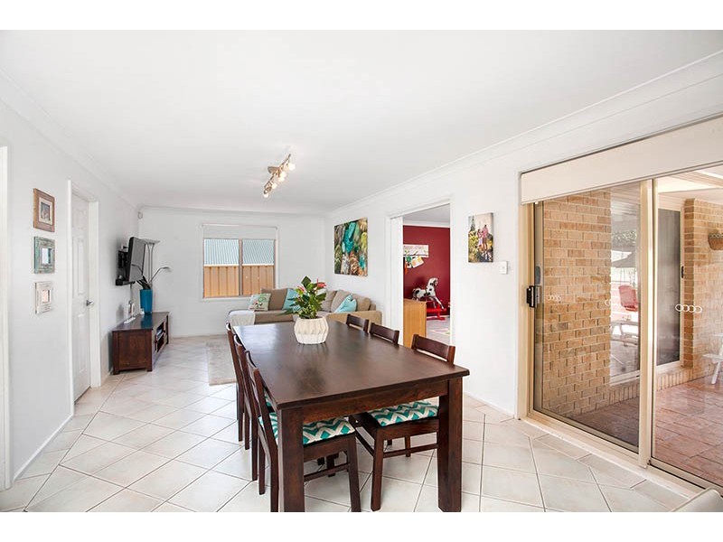 21 Narran Way, Flinders NSW 2529