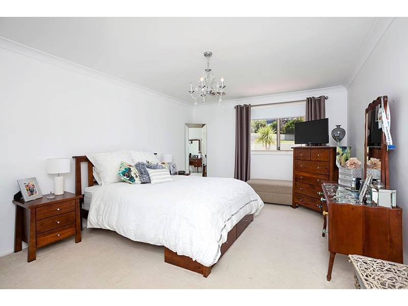 21 Narran Way, Flinders NSW 2529