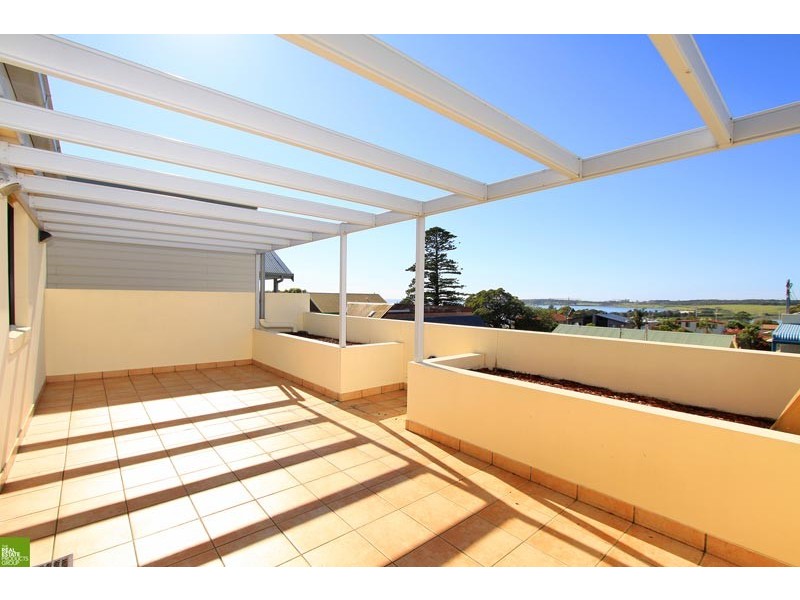 8/28 Addison Street, Shellharbour NSW 2529