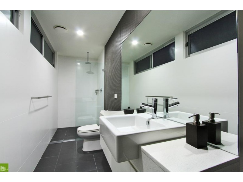 9 Bedarra Court, Shell Cove NSW 2529