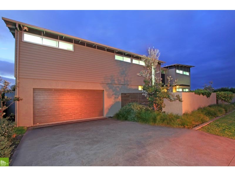 9 Bedarra Court, Shell Cove NSW 2529