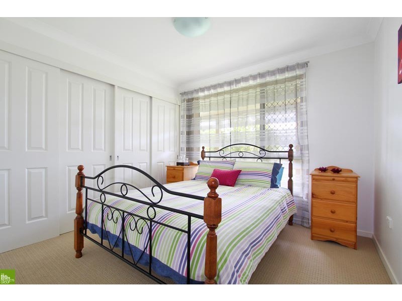 24 Bass Street, Barrack Heights NSW 2528