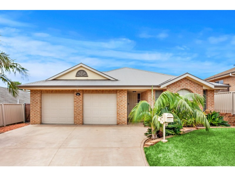 8 Gabo Crescent, Shell Cove NSW 2529