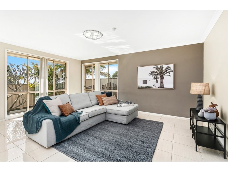 8 Gabo Crescent, Shell Cove NSW 2529