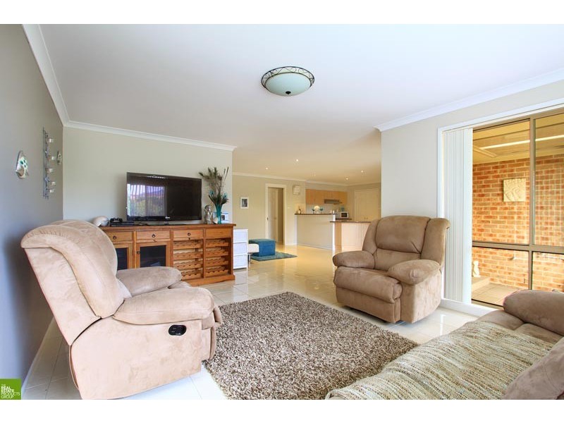 8 Gabo Crescent, Shell Cove NSW 2529