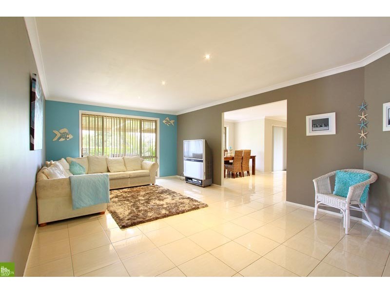 8 Gabo Crescent, Shell Cove NSW 2529
