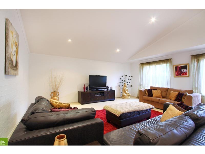 7 Yarle Crescent, Flinders NSW 2529