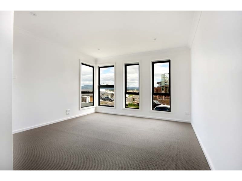 2 Troon Avenue, Shell Cove NSW 2529