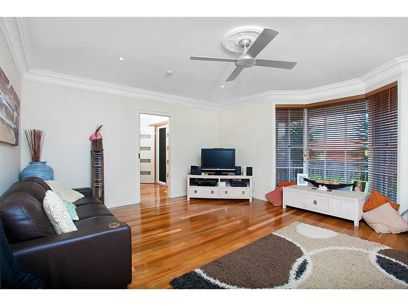 31 Woodford Avenue, Warilla NSW 2528