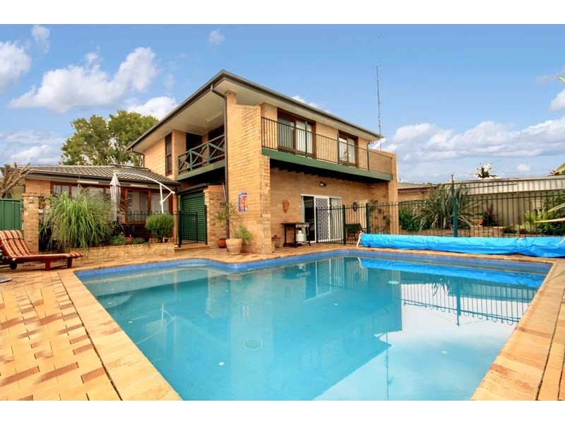 36 Blackbutt Way, Barrack Heights NSW 2528
