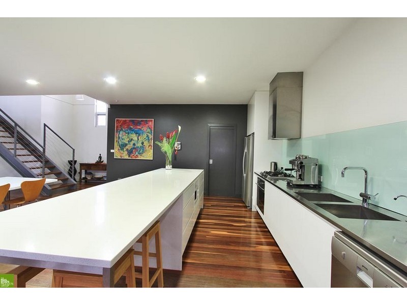 9 Bedarra Court, Shell Cove NSW 2529