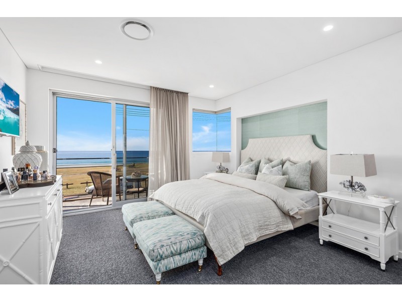 18 Little Lake Crescent, Warilla NSW 2528