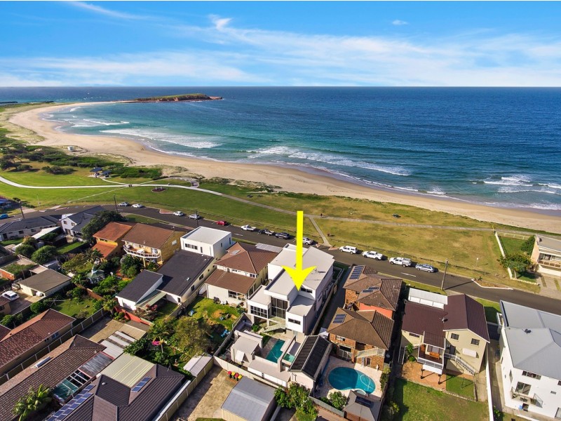 18 Little Lake Crescent, Warilla NSW 2528