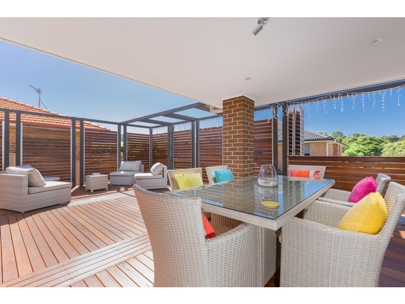 6 Thursday Avenue, Shell Cove NSW 2529