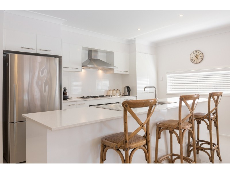 6 Thursday Avenue, Shell Cove NSW 2529