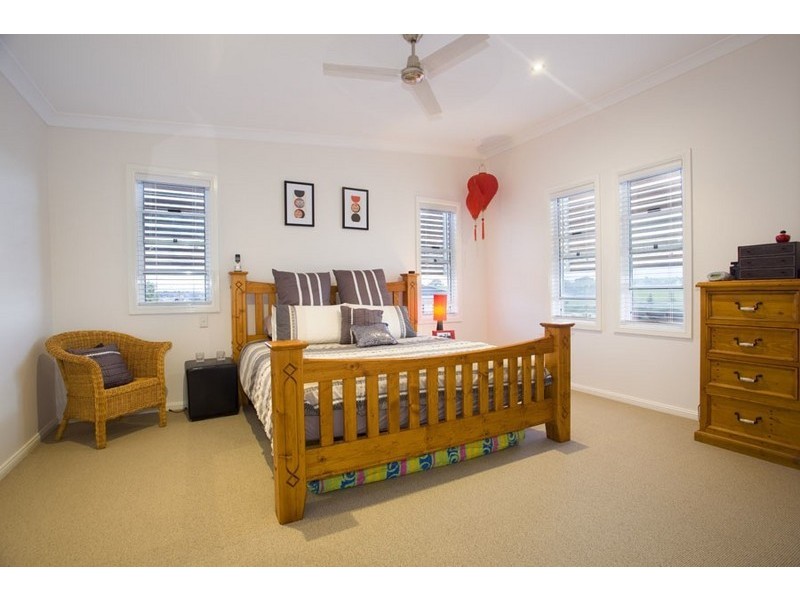 8 Fowler Street, Flinders NSW 2529
