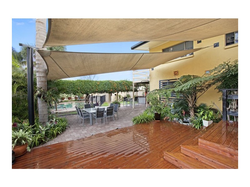 42 Landy Drive, Mount Warrigal NSW 2528