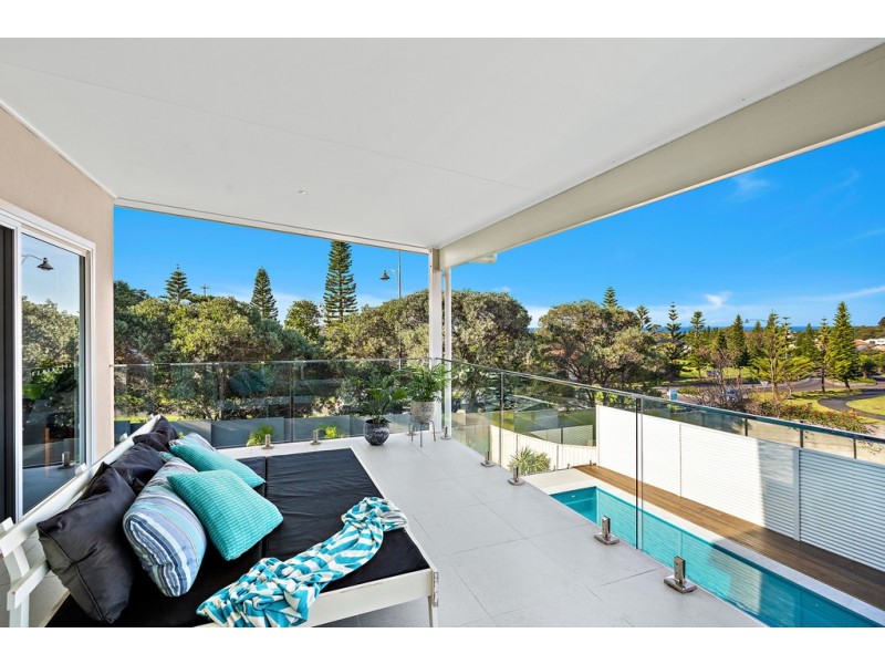 4 Torres Circuit, Shell Cove NSW 2529