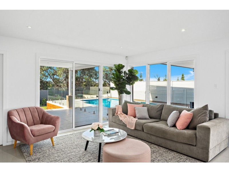 4 Torres Circuit, Shell Cove NSW 2529