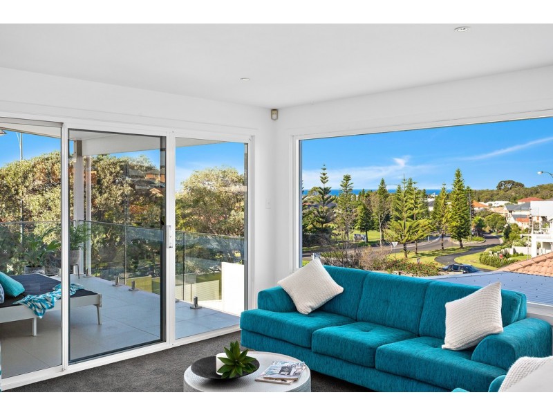 4 Torres Circuit, Shell Cove NSW 2529