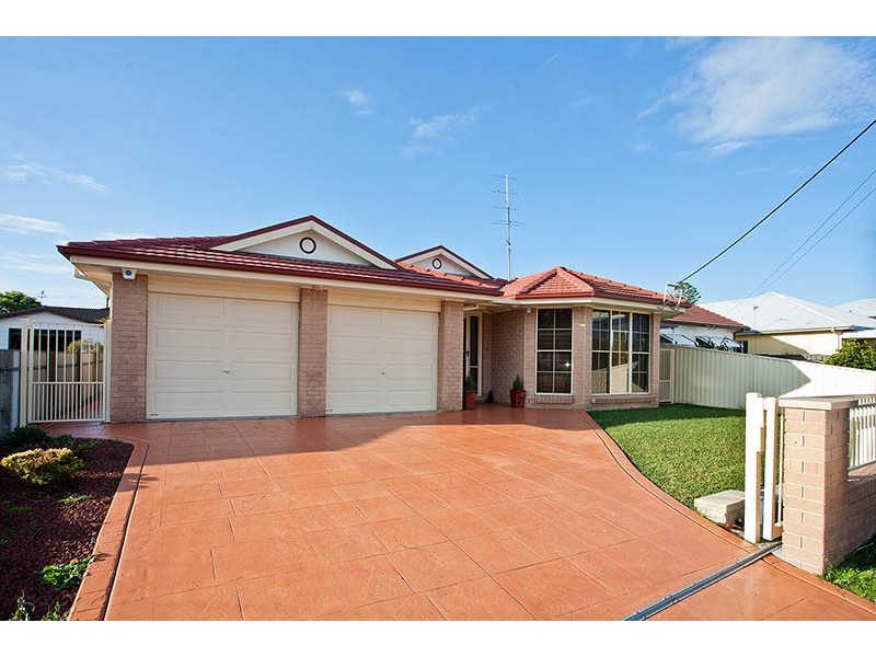 55 Woodford Avenue, Warilla NSW 2528