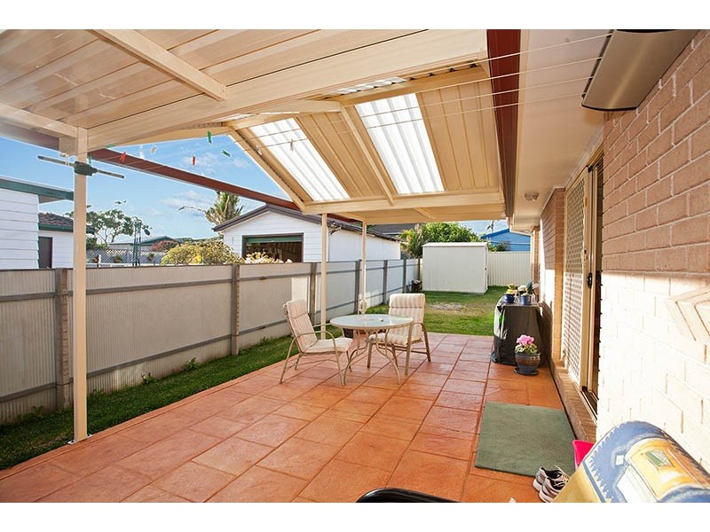 55 Woodford Avenue, Warilla NSW 2528