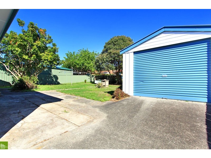 27 Trumper Street, Warilla NSW 2528