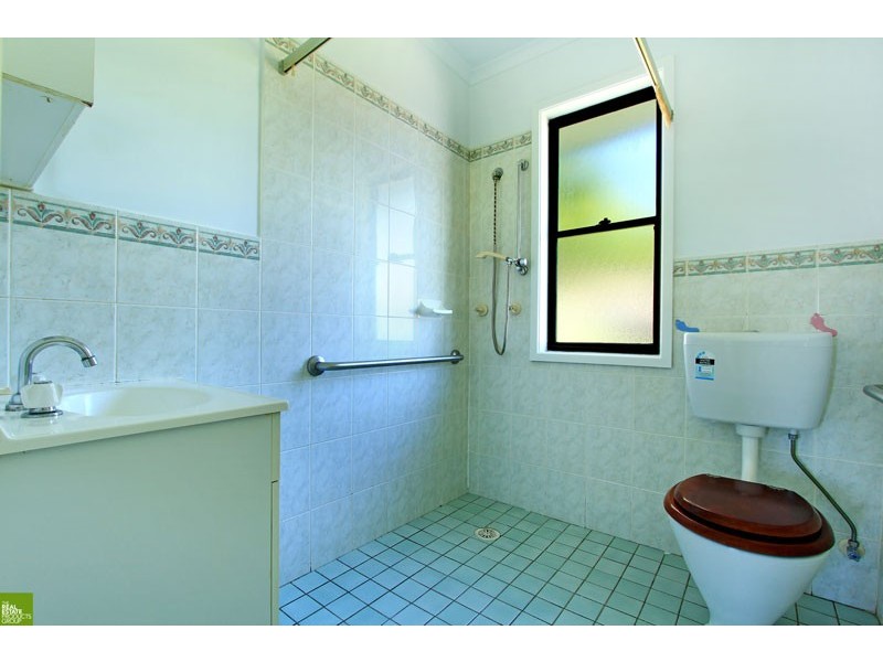 27 Trumper Street, Warilla NSW 2528