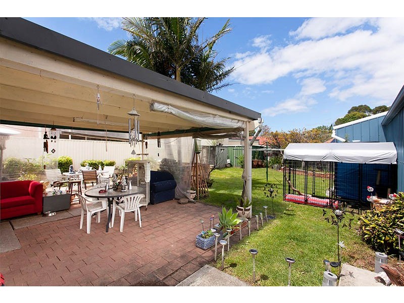 4 Corunna Crescent, Flinders NSW 2529