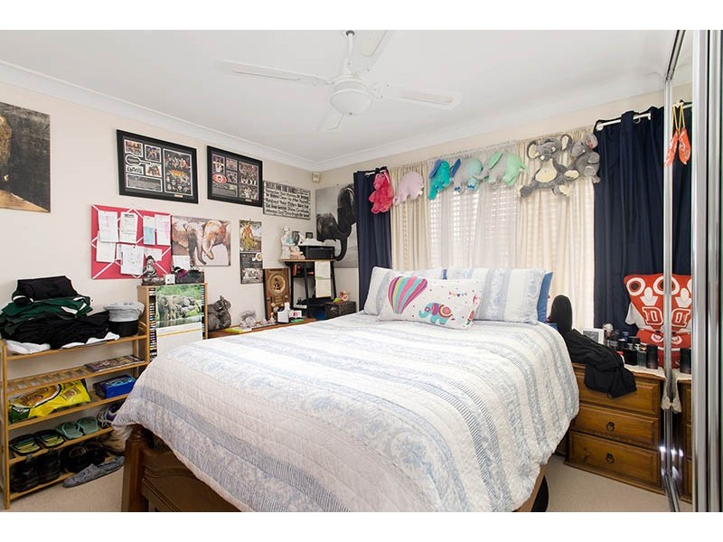 4 Corunna Crescent, Flinders NSW 2529