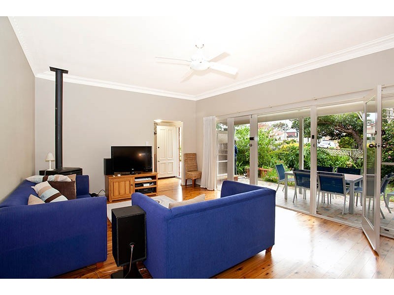 5 Towns Street, Shellharbour NSW 2529