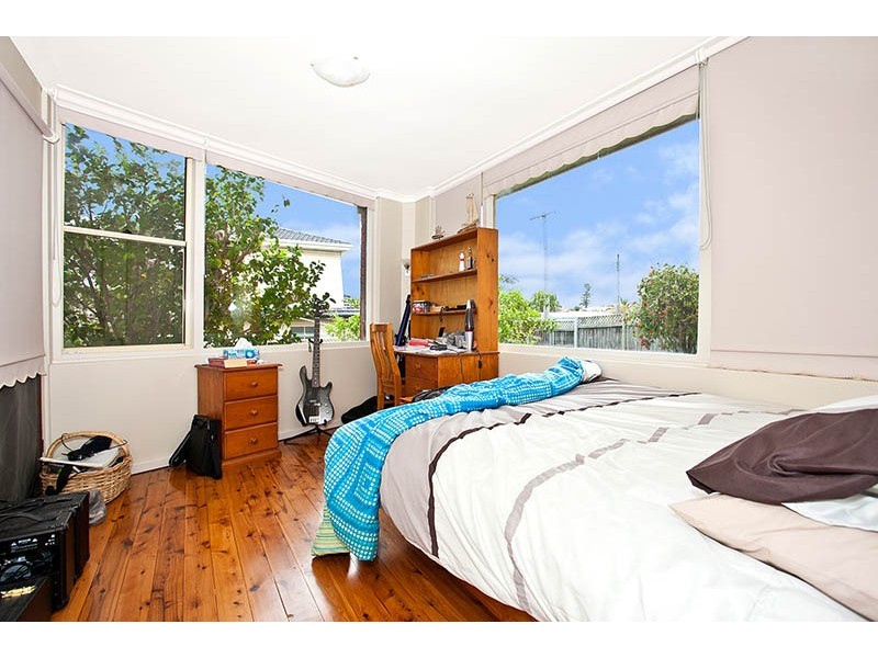 5 Towns Street, Shellharbour NSW 2529